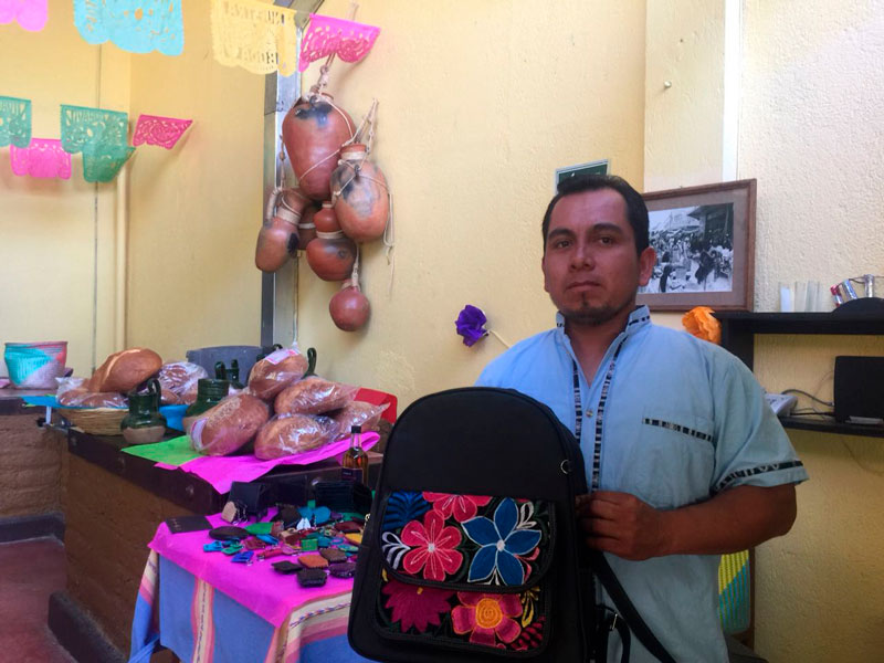 Huele a fiesta en Tomaltepec; familias preparan Feria del Pan y la Talabartería