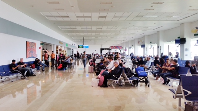 Persiste el aumento de tráfico de pasajeros en el aeropuerto de Oaxaca