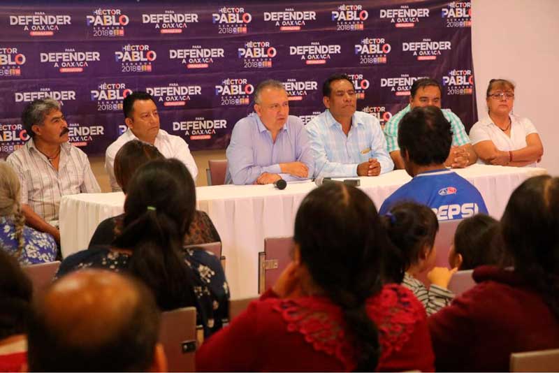 Priistas de San Jacinto Amilpas a favor de Héctor Pablo