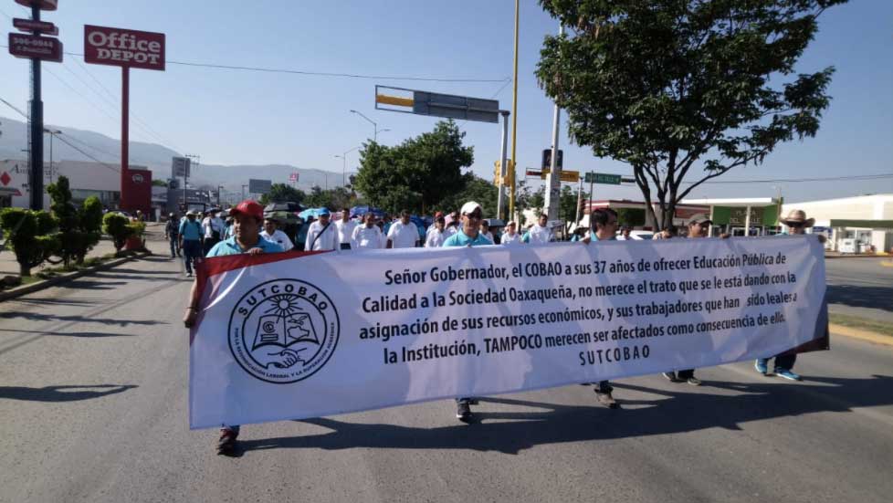 Sindicalizados del COBAO pararon labores hoy; dejan sin clases a 36 mil estudiantes