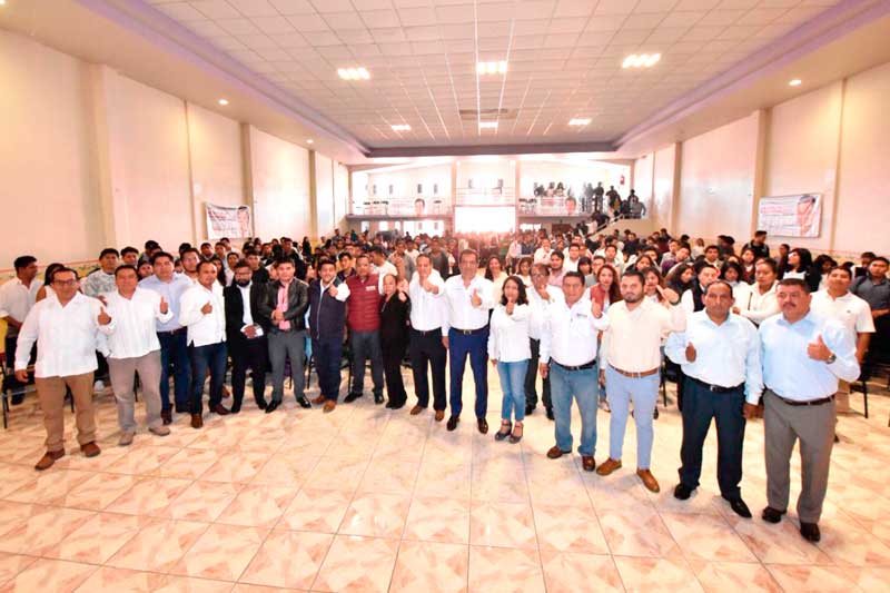 Reitera Oswaldo García compromiso sin precedente con los jóvenes de Oaxaca de Juárez