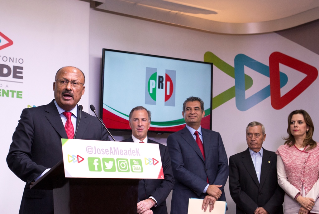 Peña y Juárez, desdeñados para la labor de “reconstrucción” del PRI