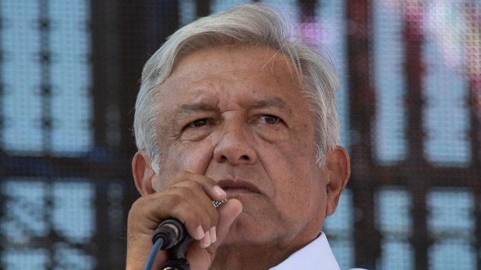 AMLO agradece felicitaciones de expresidentes, pero reitera que no habrá más pensiones