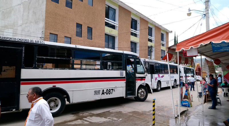 Transportistas de la CROC piden frenar proyecto de Sitibus