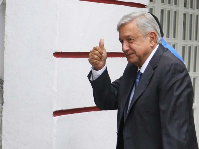 Revisan López Obrador y equipo económico avances en agenda