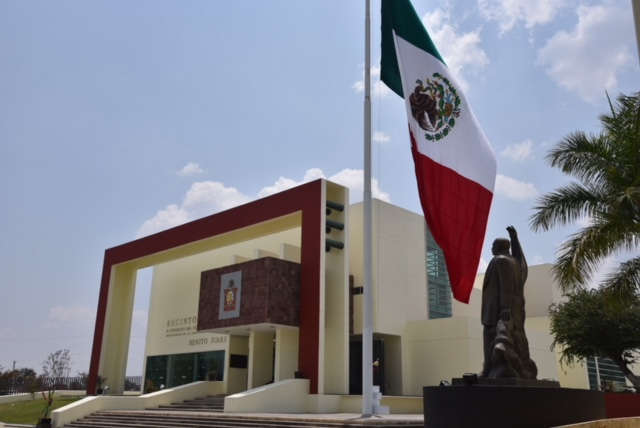 Diputados Declaran Patrimonio Cultural del Estado de Oaxaca al mural de Rodolfo Morales