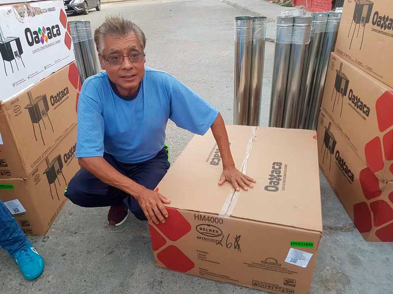 CNPA entrega estufas ecológicas en Oaxaca