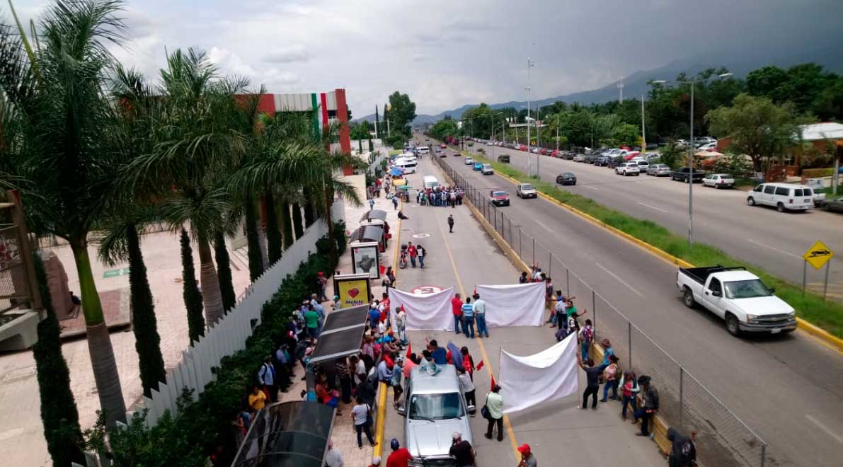 Dos Protestas en Ciudad Administrativa; Se Suma COPC