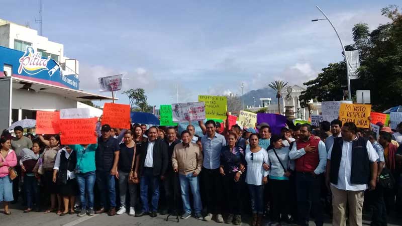 Acusan imposición de Salomón Jara en municipio de Xoxo