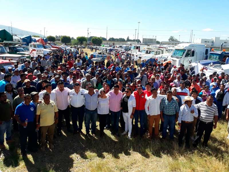 Se adhieren 1200 unidades de Transportistas a Confederación Libertad de Trabajadores de México
