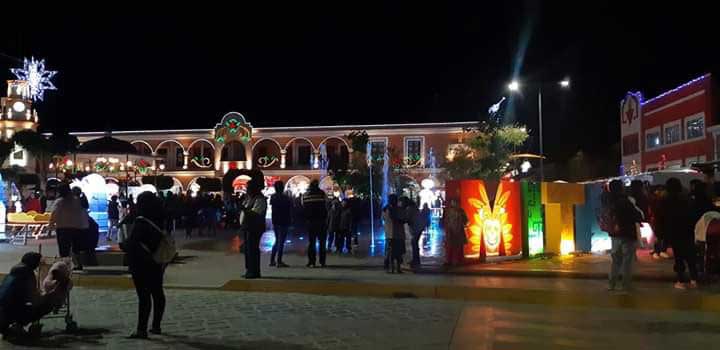 Entre multitudes inauguran «Villa Mágica» en Mitla 