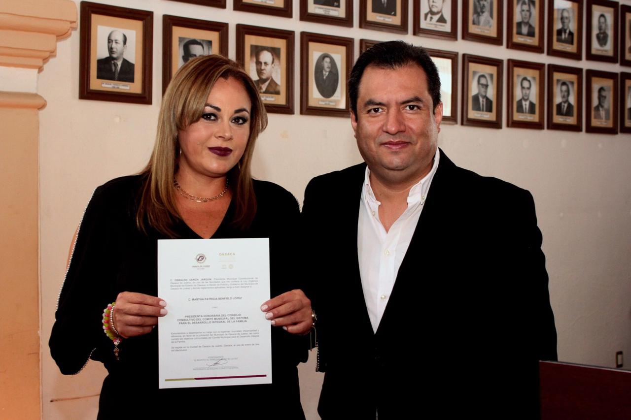 Asume Martha Patricia Benfield compromiso institucional del DIF Municipal de Oaxaca de Juárez