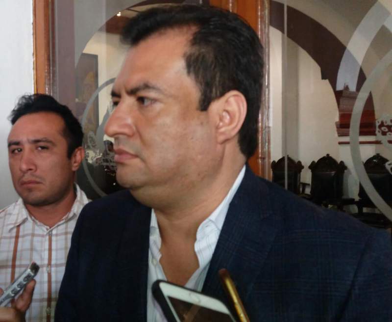 Esencia del Gobierno capitalino es la legalidad, reitera Oswaldo García a comerciantes ambulantes