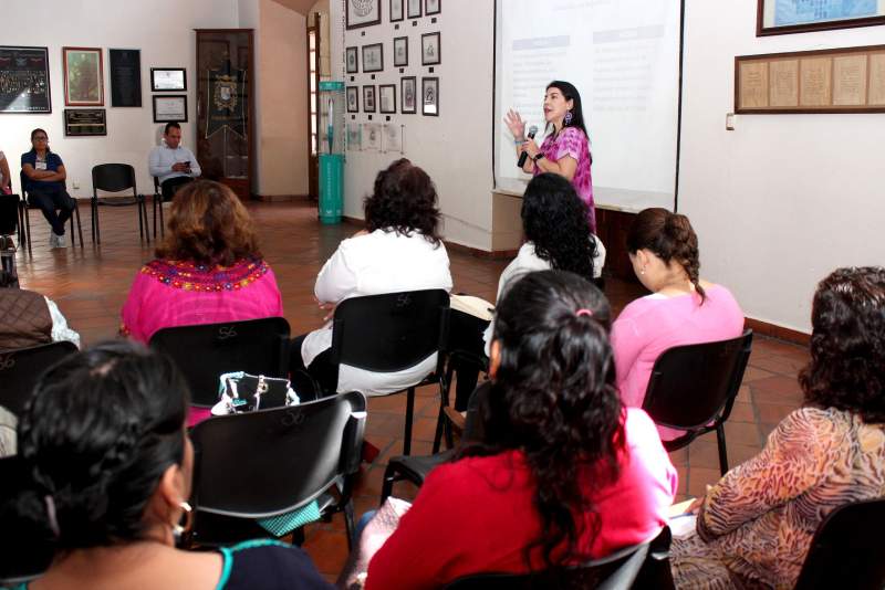 Capacita Gobierno de Oaxaca de Juárez a sus funcionarios sobre la Alerta de Género