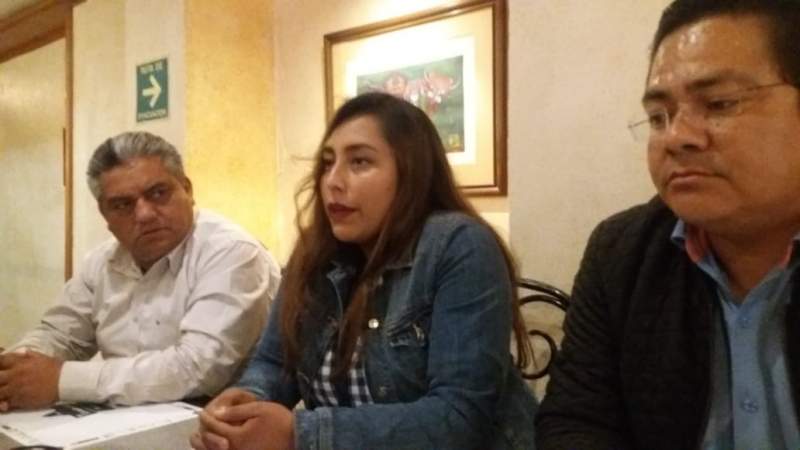 Imponen a candidata perdedora de Morena como encargada de despacho en Tezoatlán