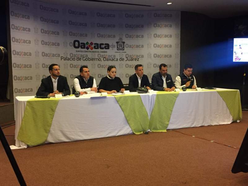 Solicitó Gobernador de Oaxaca a federación no aplicar evaluación docente