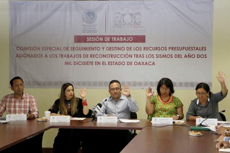 Da Pável Meléndez seguimiento a reconstrucción de Oaxaca y del Istmo