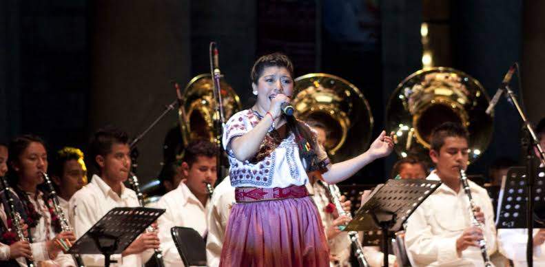 La soprano mixe María Reyna le cantará a Oaxaca de Juárez en su 487 Aniversario