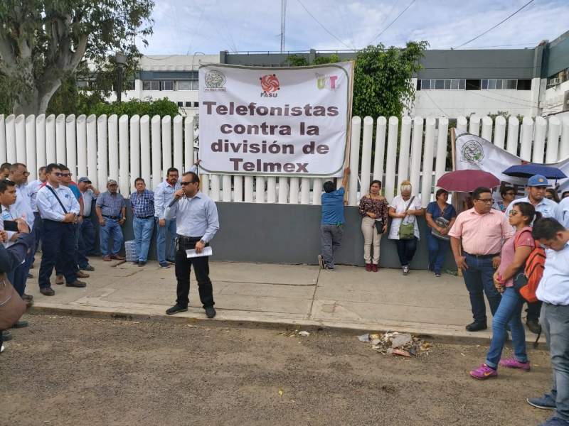 Telefonistas realizaron una protesta en la SCT #Oaxaca
