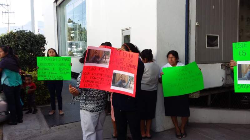 Huérfanos y viudas de Loxicha exigen justicia por sus muertos del 2005