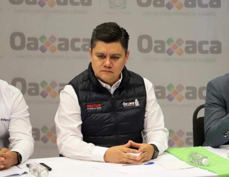 Suman 27 rutas nacionales e internacionales para llegar a Oaxaca