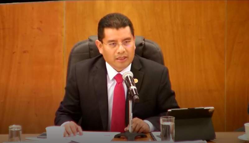 Daniel Gutiérrez reitera su compromiso con Oaxaca en el debate del PEF