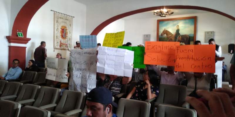 Seguridad. exigencia a Oswaldo García Jarquín en sesión de cabildo de Oaxaca de Juárez