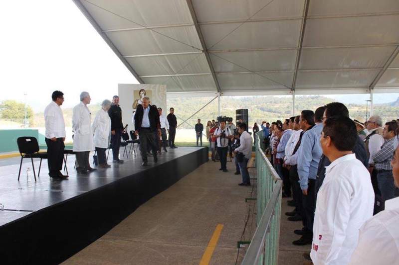 Hospital de Tlaxiaco ahora es una realidad, gracias al Presidente: Daniel Gutiérrez