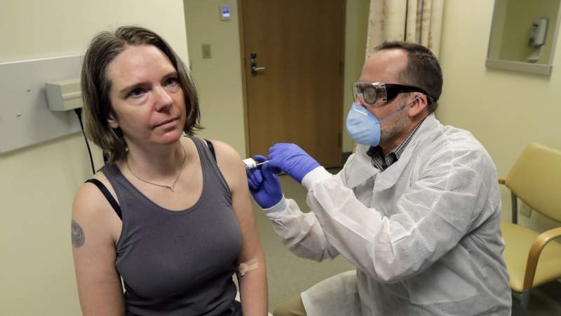 Inician las primeras pruebas en humanos de la vacuna contra el coronavirus en EE.UU