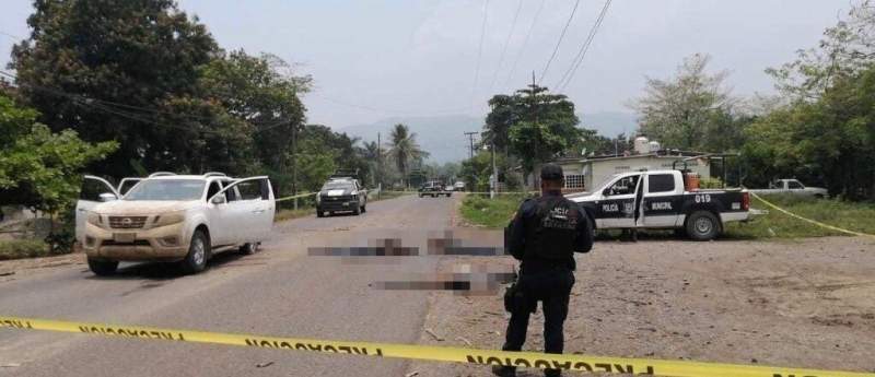 Abaten Policía Estatal y Municipal de Acatlán de Pérez Figueroa a seis presuntos delincuentes