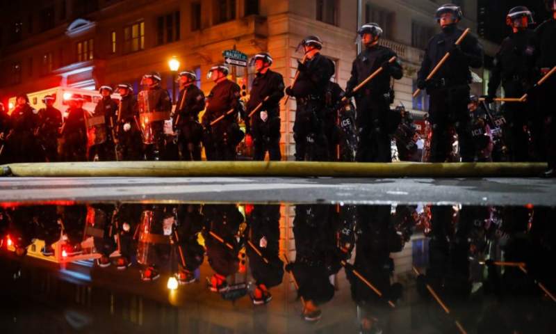 Unas 40 ciudades de EU imponen toque de queda ante los disturbios por la muerte de George Floyd