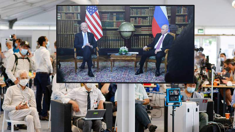 Biden y Putin inician «tenso» encuentro en Suiza