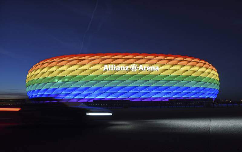 UEFA niega a Alemania pintar el Allianz Arena con colores de la comunidad LGBT+