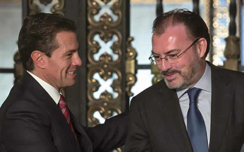 FGR sostiene que Odebrecht entregó a Peña Nieto y Videgaray soborno de 6 mdd: Reforma