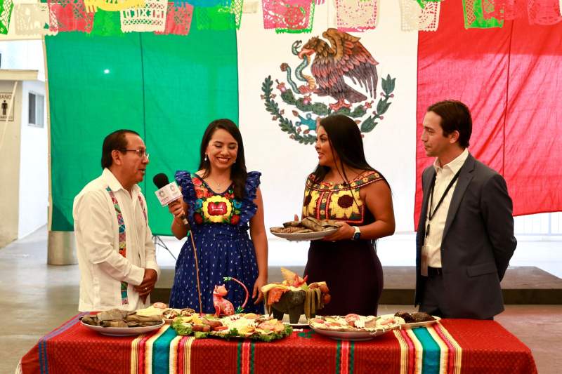 Con la riqueza de Oaxaca se vive Jueves de Gozona en Los Ángeles, California